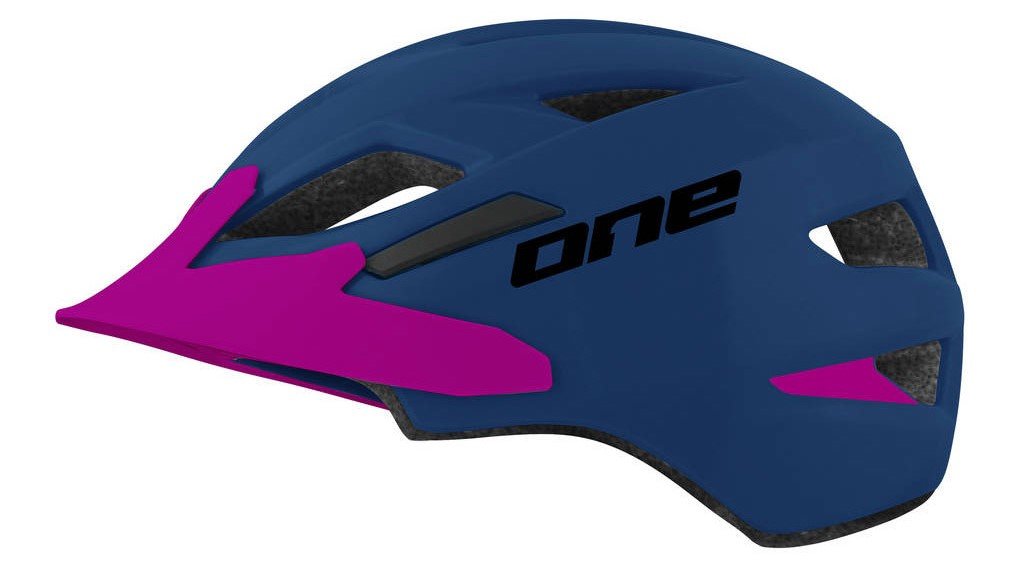 One helm f.l.y. blue/purple